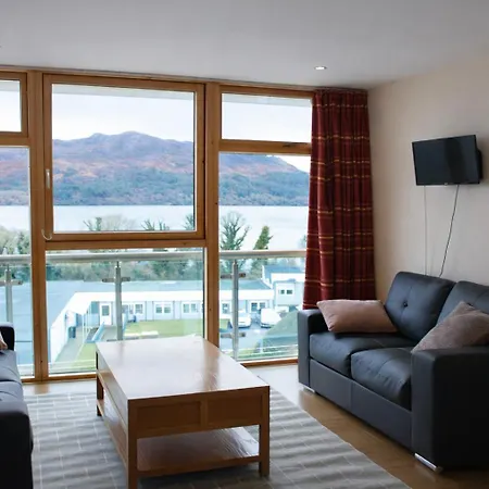 Lila Isle Luxury 4* سلايغو